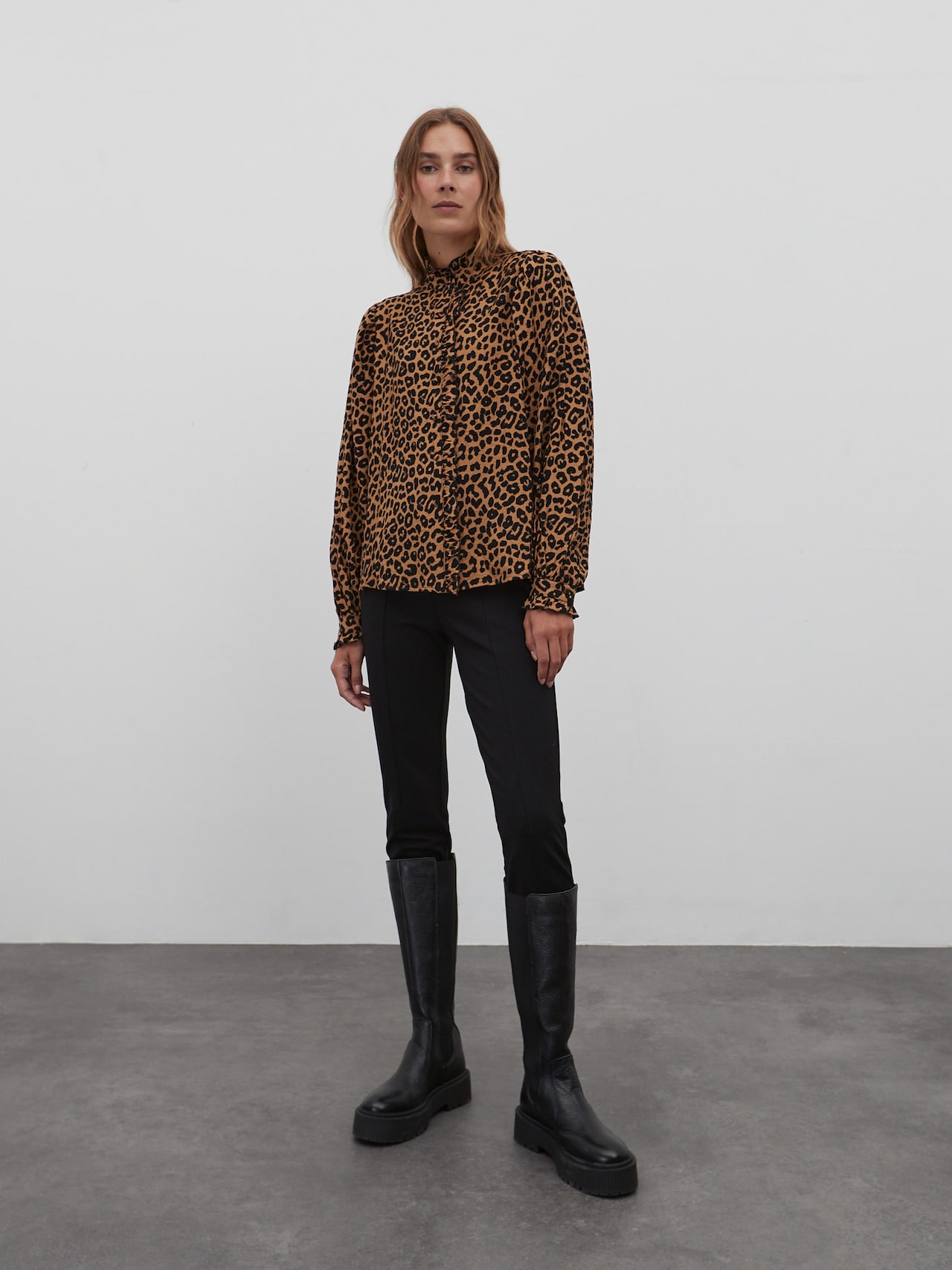 EDITED Blouse 'Rosiel' Bruin