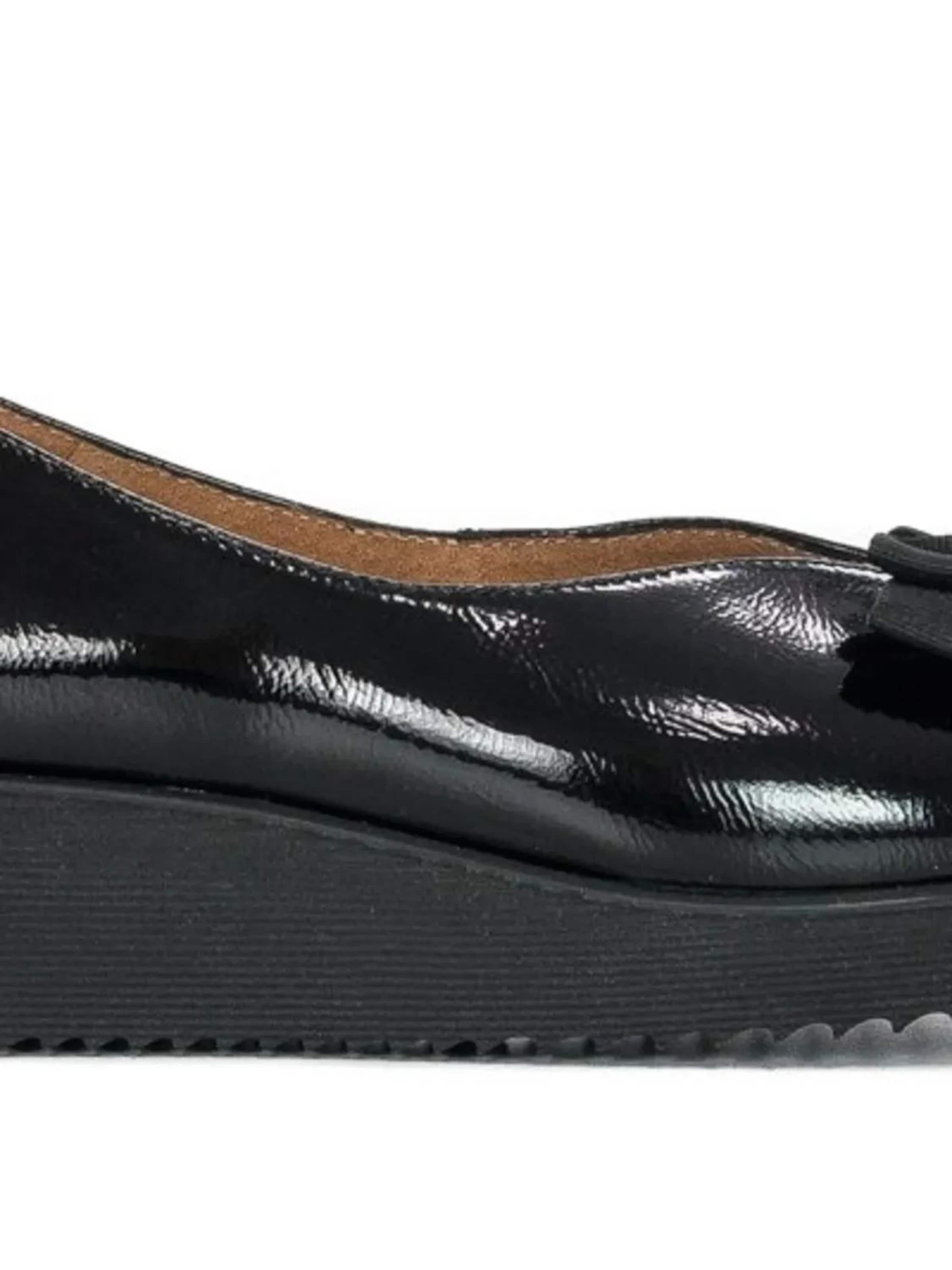 Maciejka Ballet Flats '05062-01/00-5' in Black