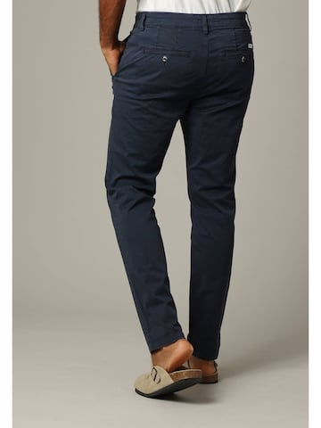 Coupe slim Pantalon chino 'Mayon' Deeluxe en bleu
