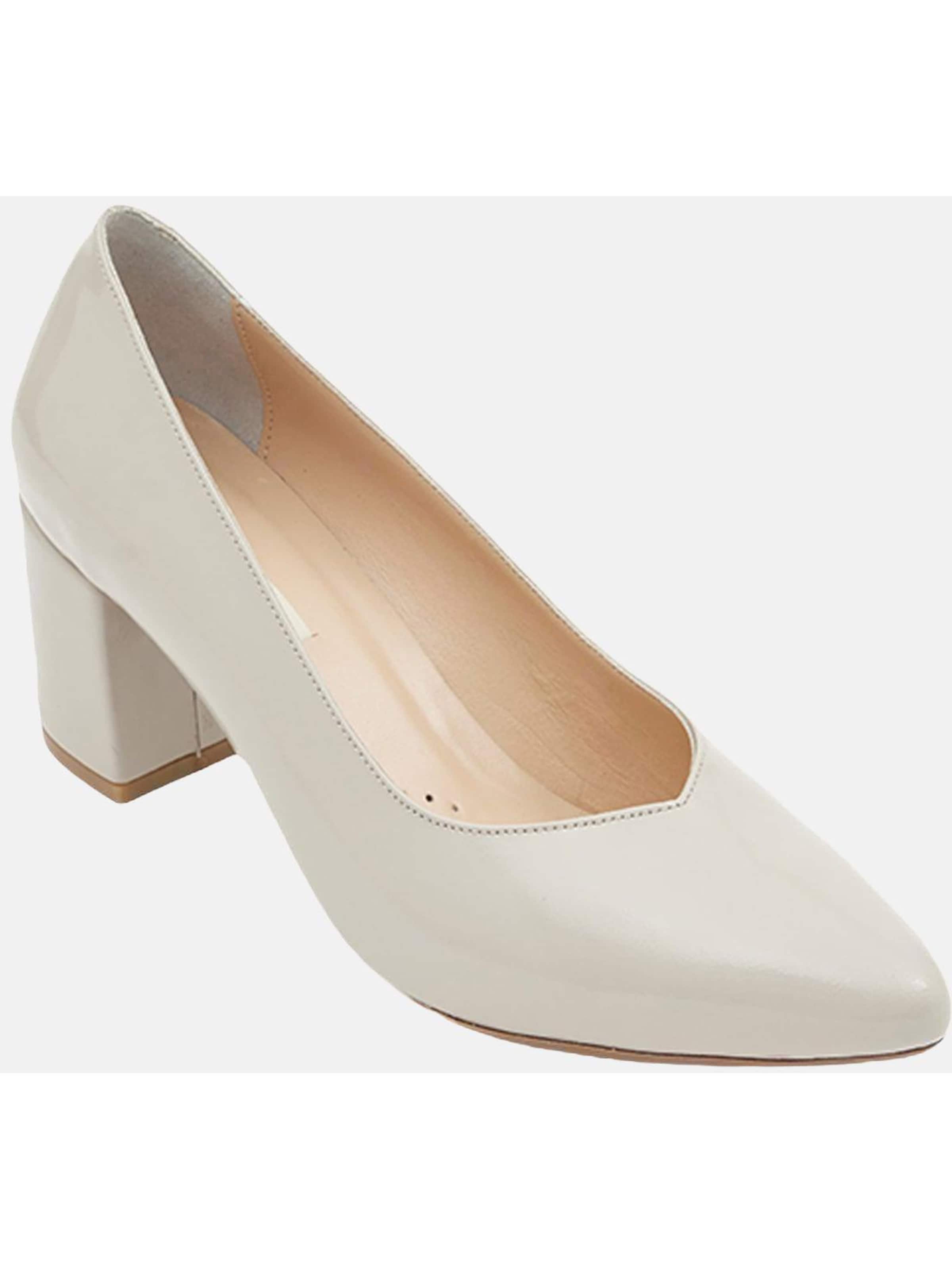 Desa Slingback Pumps in Beige: front