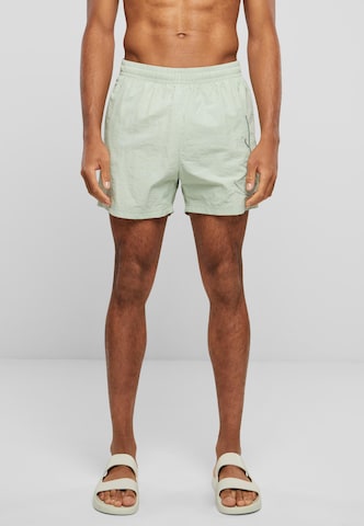 Karl Kani Boardshorts in Groen: voorkant