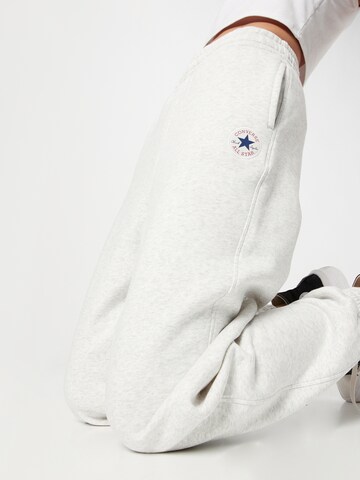 CONVERSE Дънки Tapered Leg Панталон в сиво