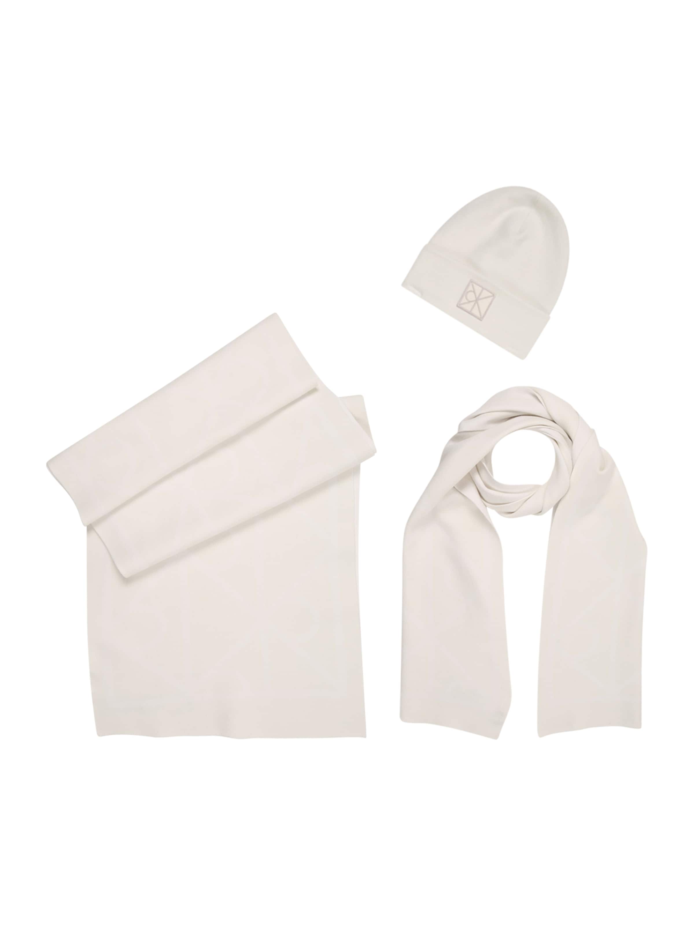 Calvin Klein Beanie in Purple