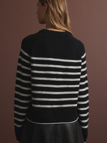 Next Pullover in Schwarz