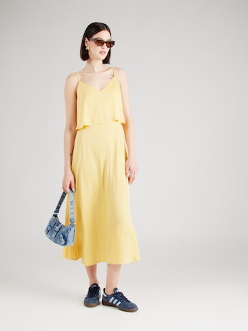 VILA Dress 'OLINA' in Yellow: front