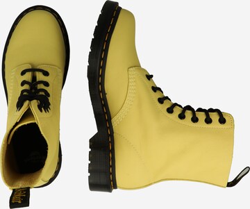 Dr. Martens Šnurovacie čižmy 'Pascal' - Žltá