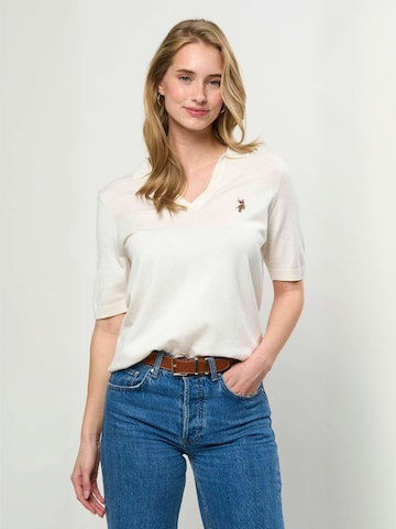 Top ' UWLilwan ' de la U.S. POLO ASSN. pe alb: față