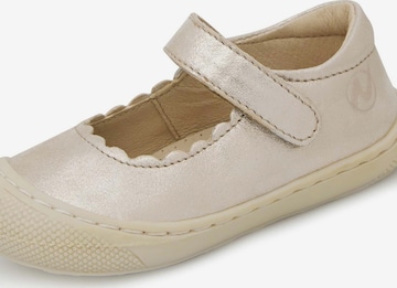 NATURINO Trainers 'DORSIA' in Gold: front