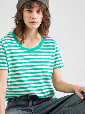 Tricou de la ESPRIT pe verde