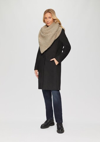 s.Oliver Sjaal in Beige