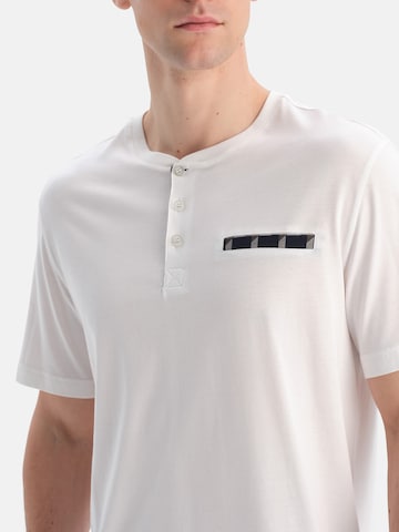 Dagi Pitkä pyjama värissä valkoinen