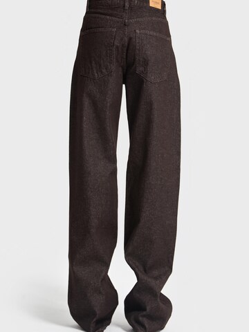 IT'S BASIC Regular Jeans 'Straight High Rise Jeans - Espresso' in Bruin