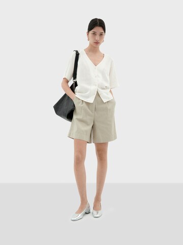 Thinking MU Loosefit Shorts 'Lia' in Grau