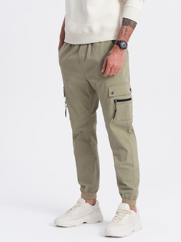 Regular Pantalon chino Ombre en vert