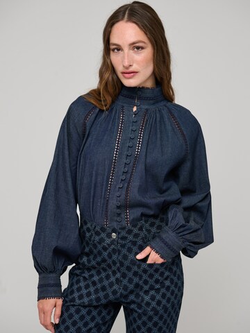 Maglietta ' MoniaDEA ' di Dea Kudibal in blu: frontale