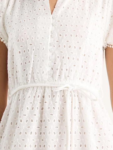 Bianco Lucci Summer dress in White