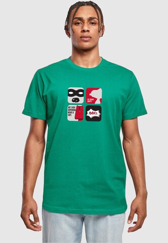 Merchcode Shirt 'Peanuts - Superhero' in Grün: Vorderseite