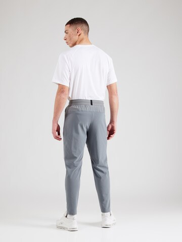 NIKE - regular Pantalón deportivo 'Flex Rep' en gris