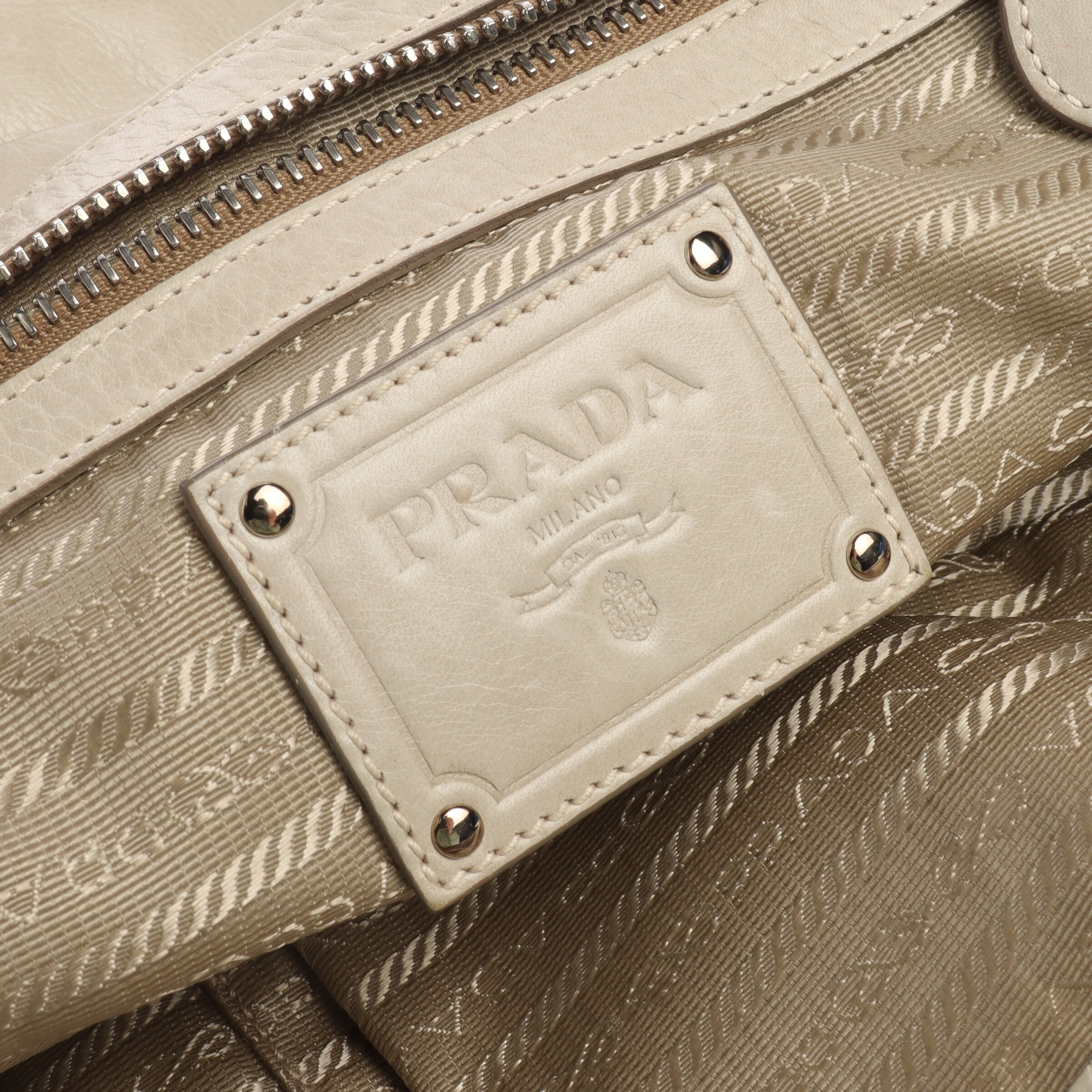 PRADA Bag in One size in White