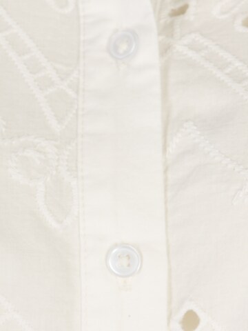 Abito camicia 'SINA CLEO' di Only Petite in bianco