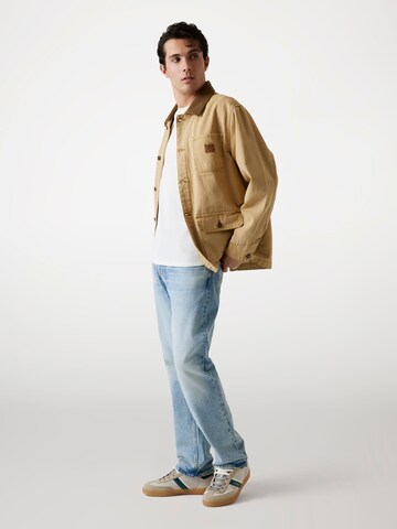 GUESS Between-Season Jacket in Brown