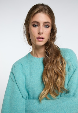 IZIA Sweater in Blue