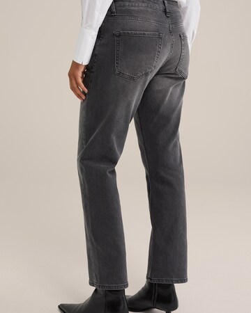 WE Fashion Regular Jeans i grå
