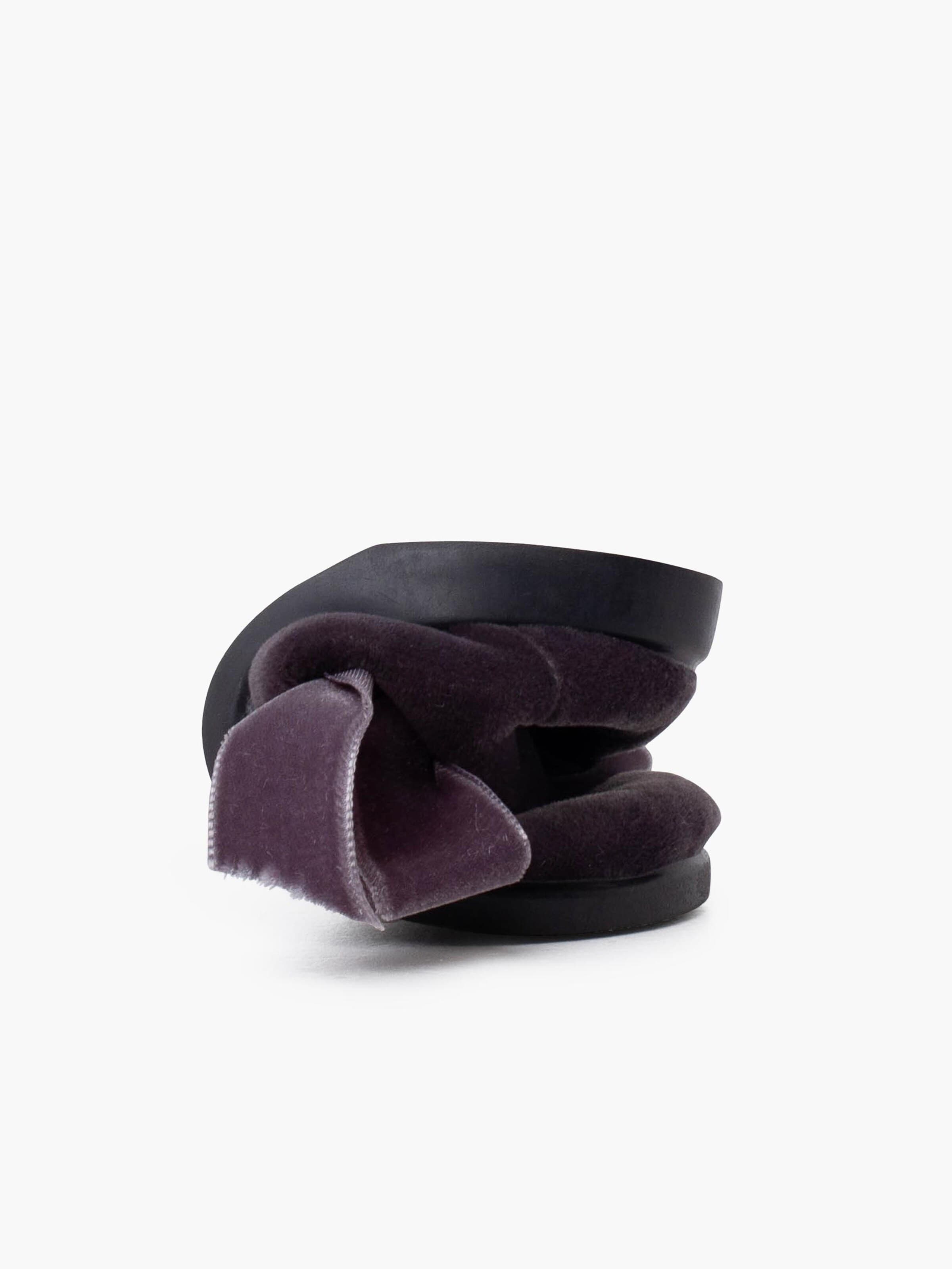 Pisamonas - Bota em cinzento