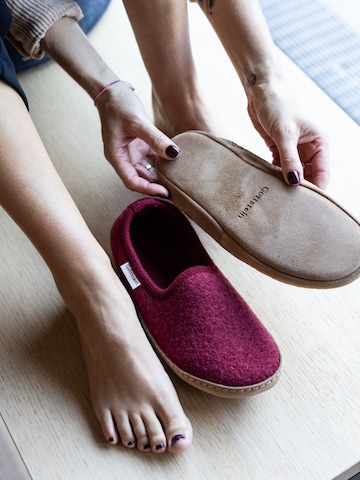 Gottstein Slippers 'Walkpantoffel Cheyenne' in Red
