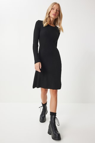 Happiness İstanbul Strikkjole i sort