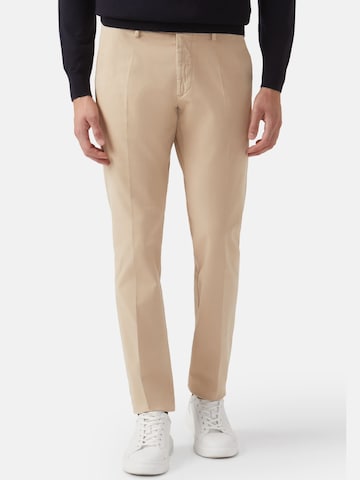 Boggi Milano Regular Trousers with creases in Beige: front