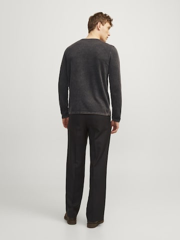 JACK & JONES Regular fit Пуловер 'JJLeo' в черно