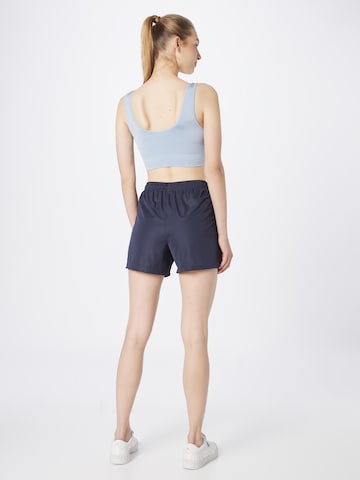 PUMA Regular Sportshorts in Blau