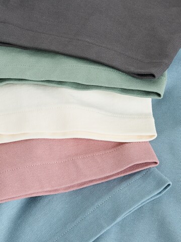 Next Shirt in Beige