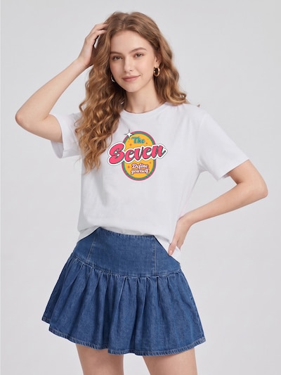 LapaPlus T-shirt 'Women Retro Oval Frame The Seven Slogan Print T-Shirt' en S en blanc, Vue avec produit