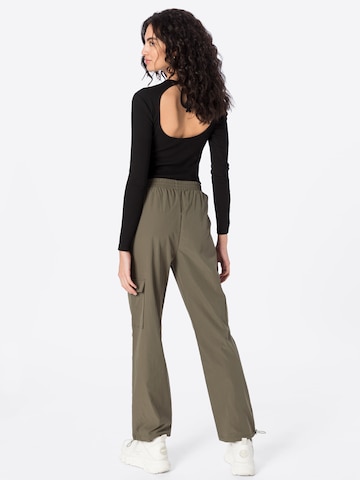 SISTERS POINT Loose fit Cargo Pants 'VUJA' in Green