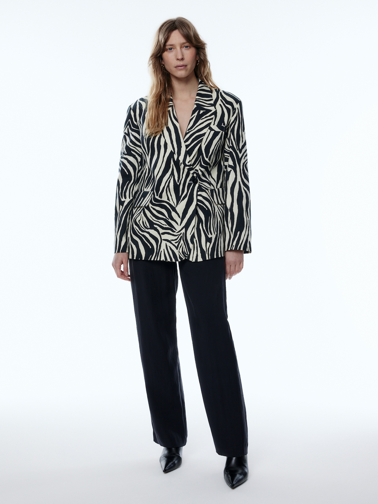 EDITED Blazers 'Zorya' Beige