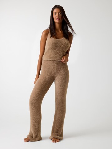 GUESS Top 'Hailey' in Braun