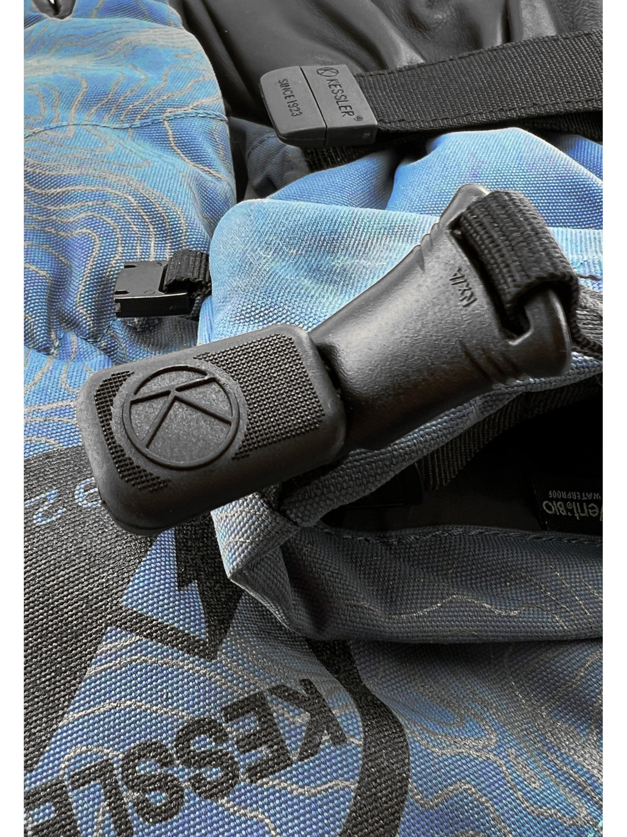 KESSLER Full Finger Gloves in Blue