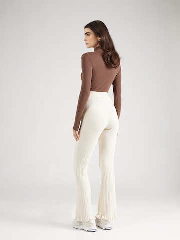 Flared Pantaloni 'JADE' di VERO MODA in beige