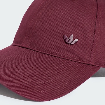 ADIDAS ORIGINALS Cap 'Everyday Icons' in Rot