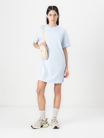 Nike Sportswear Šaty 'ESSNTL' - Modrá