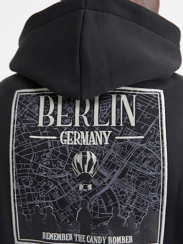 Felpa 'Berlin Candy' di ALPHA INDUSTRIES in nero