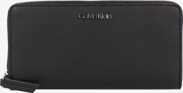 Calvin Klein - Cartera en negro: frente