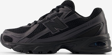 new balance Sneakers in Black: front