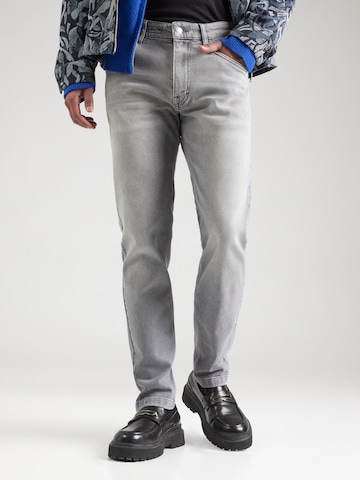 DRYKORN Regular Jeans 'RICC' in Grey: front