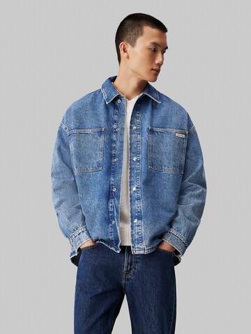 Calvin Klein Jeans Regular fit Button Up Shirt in Blue: front