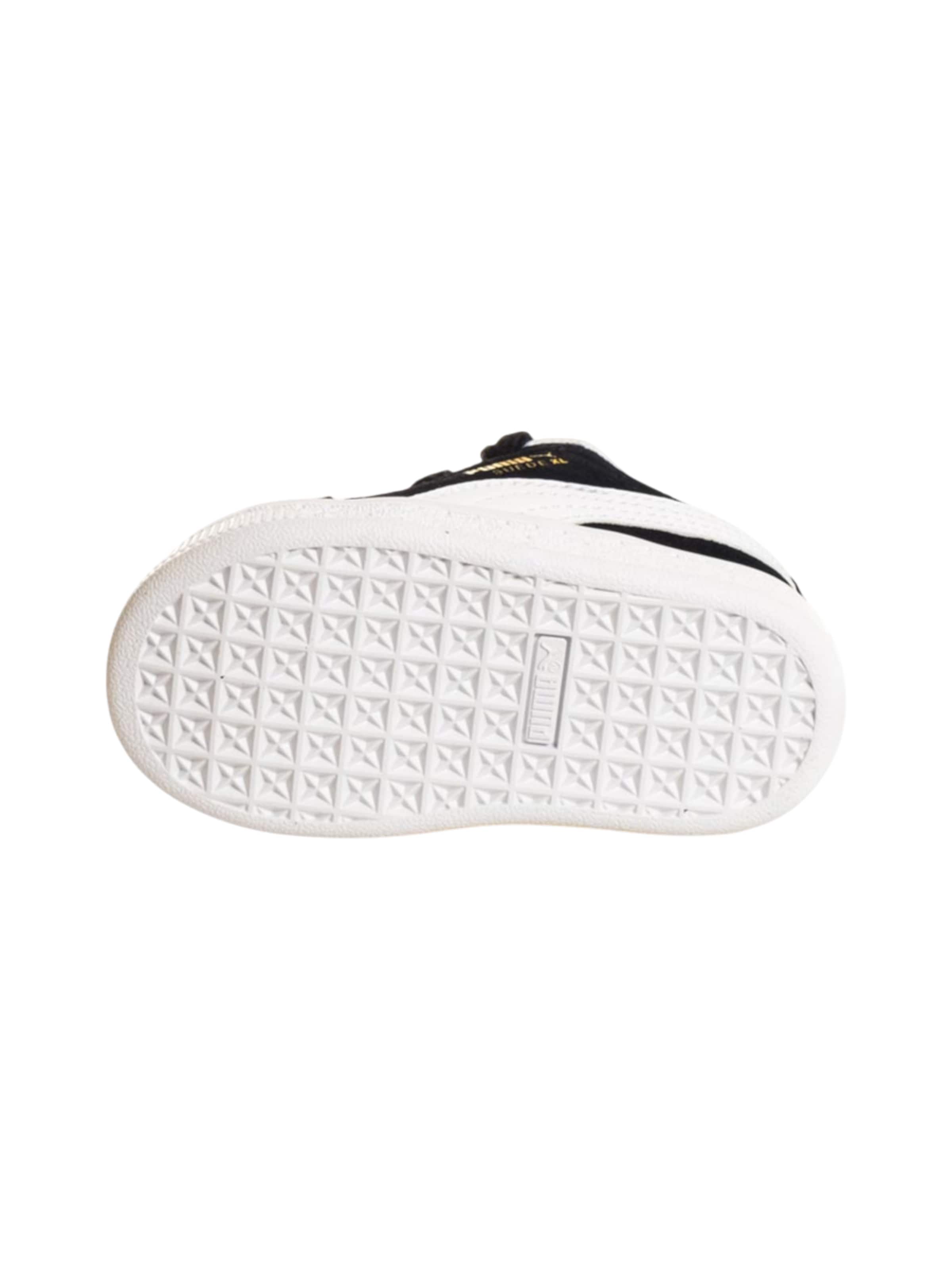 PUMA Trainers in Black