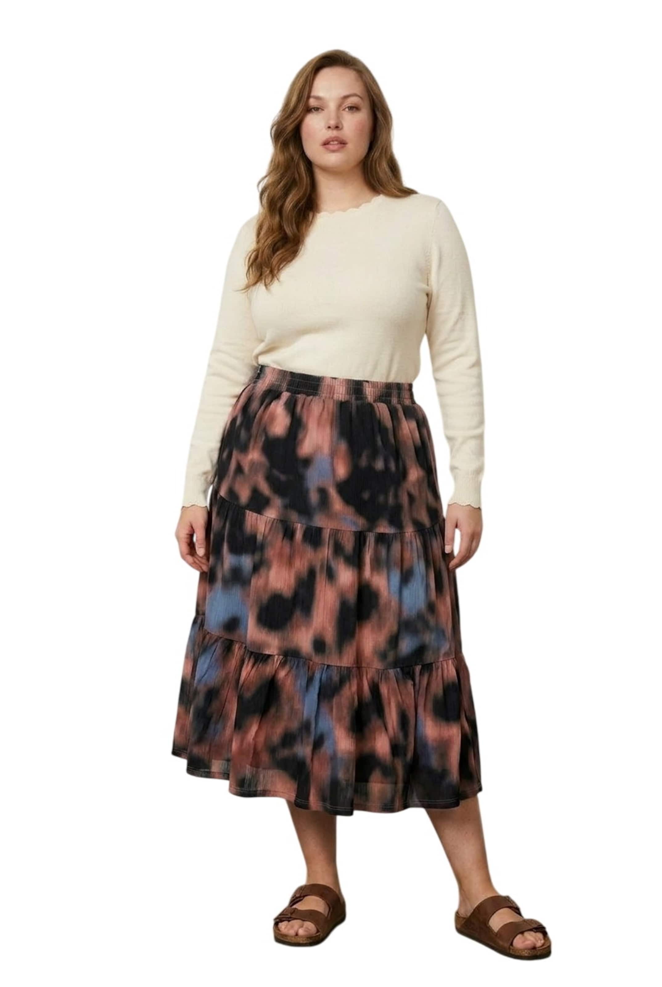 Stil Diva Skirt in Brown