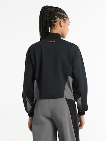 A-Game Spordijope 'Oversized Track Jacket', värv must